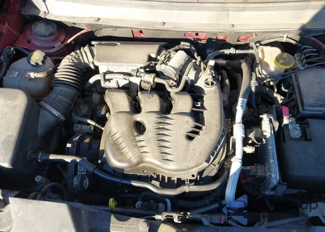 2016 Jeep Cherokee Latitude z USA, uszkodzony, nr VIN 1C4PJMCS5GW148961